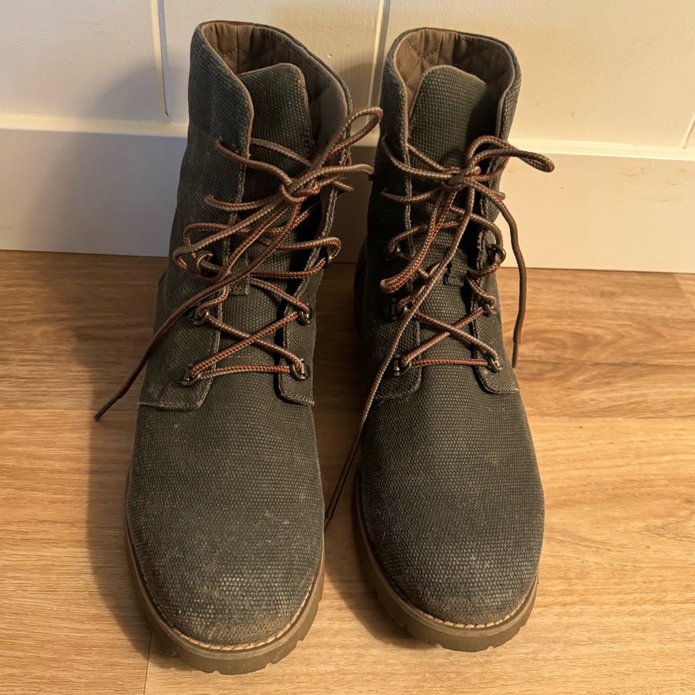 North Face Boots Sz 11